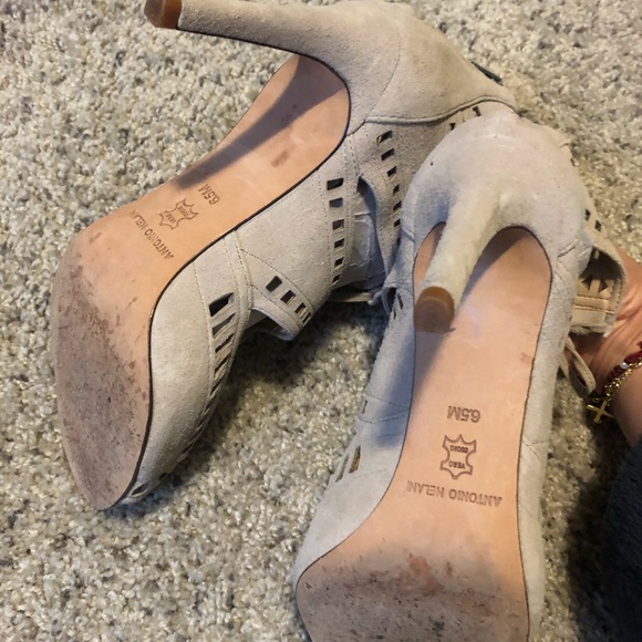 Antonio Melani Cage Heels w Laces 6.5 - Picture 7 of 8